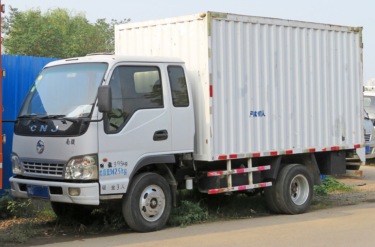 4.2米危险品车